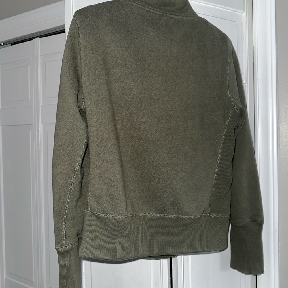 Urban Behavior Fur Zip Up Sweater - Picture 3 of 8